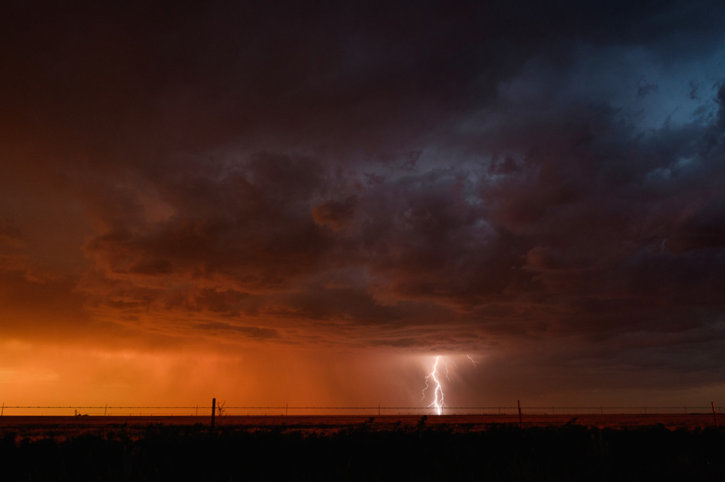 Photograph of a lighting strike by Sarai Saez Rogers